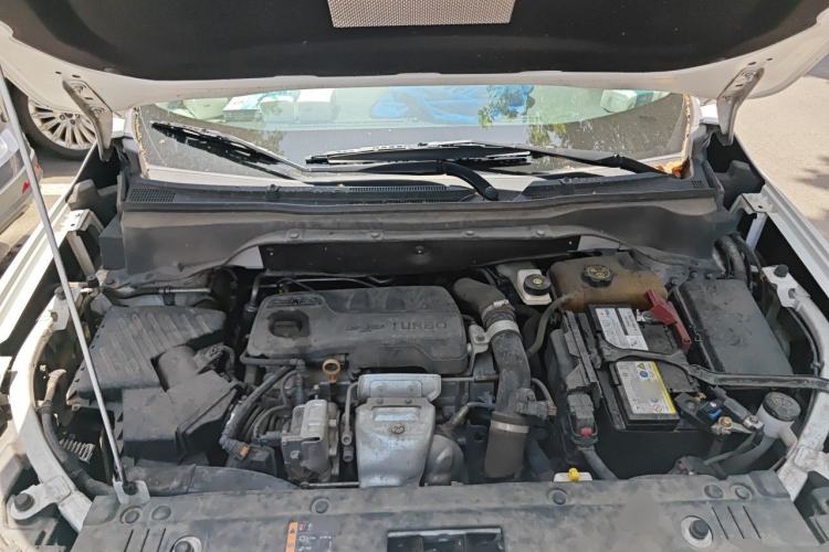 Used Chevrolet Orlando 2019 Redline 530T Automatic Luxury Edition (5-seat model) – China VI Standard Engine Bay