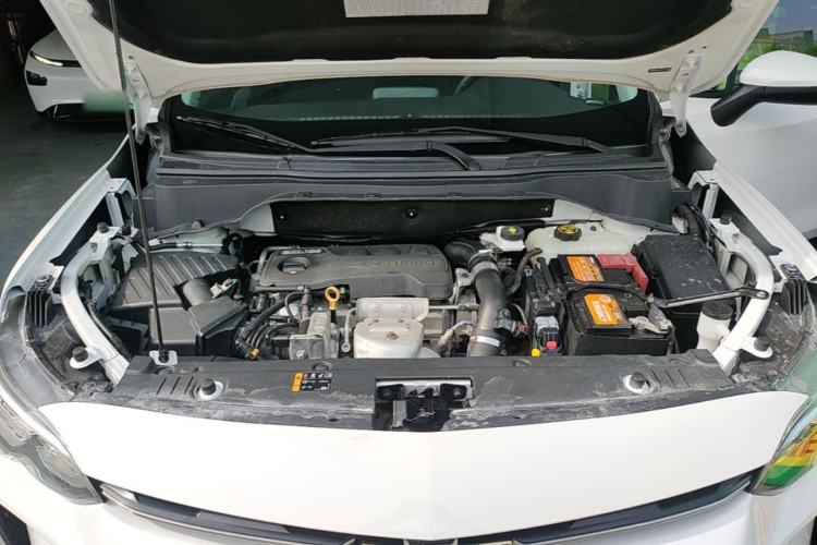 Used Chevrolet Orlando 2019 530T Automatic Luxury Edition (5+2 Seater) – China VI Standard Engine Bay