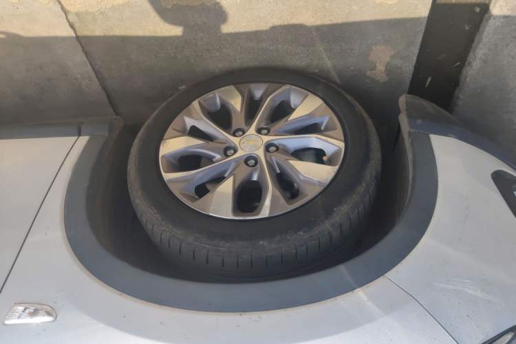 Used Chevrolet Orlando 2019 530T Automatic Mickey Custom Edition (5+2 Seats) – China VI Standard Exterior 4