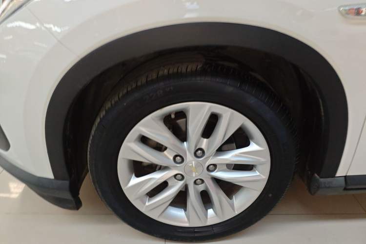 Used Chevrolet Orlando 2019 530T Automatic Luxury Edition (5+2 Seater) – China VI Standard Exterior 7