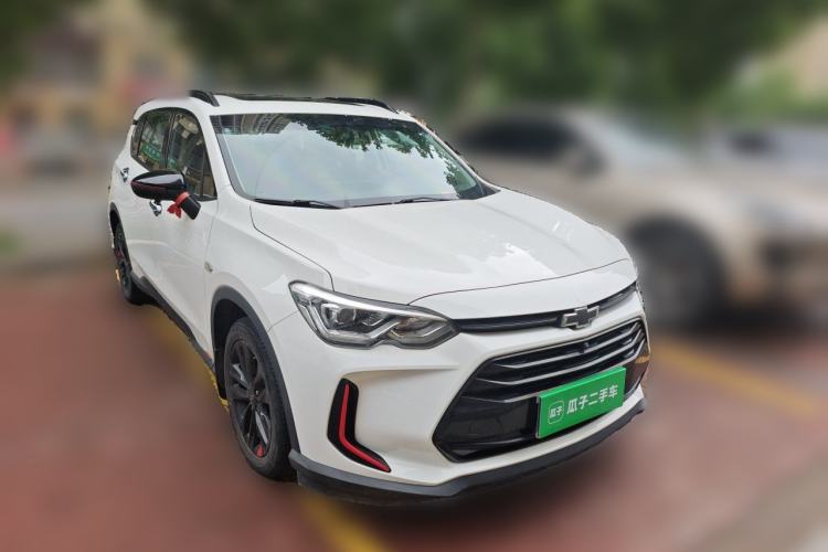 Used Chevrolet Orlando 2019 Redline 530T Automatic Enjoyment Version (5+2 Seating) China VI Front Right 45 Deg