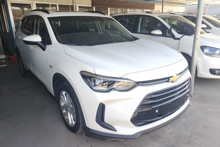 Used Chevrolet Orlando 2019 530T Automatic Luxury Edition (5+2 Seater) – China VI Standard Front Right 45 Deg