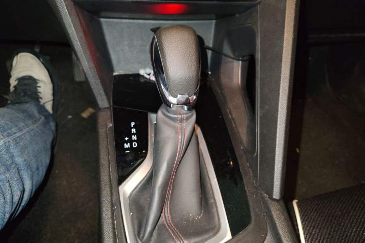 Used Chevrolet Orlando 2019 Redline 530T Automatic Luxury Edition (5-seat model) – China VI Standard Gear Lever