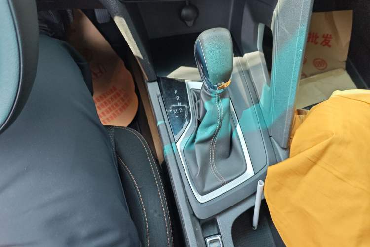Used Chevrolet Orlando 2019 530T Automatic Luxury Edition (5-seat model) China VI Gear Lever