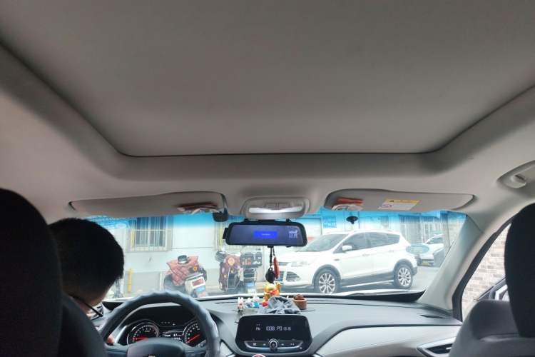 Used Chevrolet Orlando 2019 530T Automatic Luxury Edition (5+2 Seater) – China VI Standard Headliner