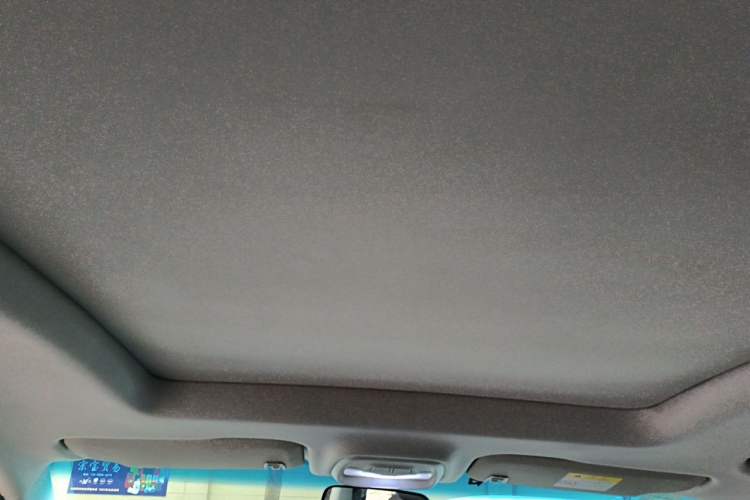 Used Chevrolet Orlando 2019 Redline 530T Automatic Enjoyment Version (5+2 Seating) China VI Headliner