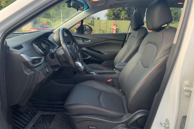 Used Chevrolet Orlando 2019 Redline 530T Automatic Enjoyment Version (5+2 Seating) China VI Interior 2