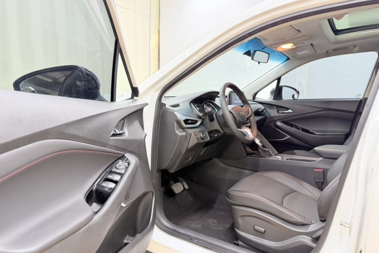 Used Chevrolet Orlando 2019 Redline 530T Automatic Enjoyment Version (5+2 Seating) China VI Interior 3