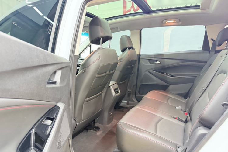 Used Chevrolet Orlando 2019 Redline 530T Automatic Luxury Edition (5-seat model) – China VI Standard Interior 4