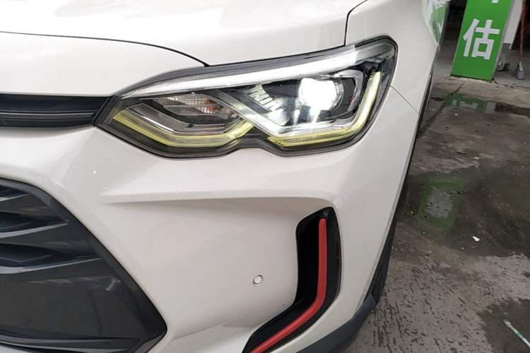 Used Chevrolet Orlando 2019 Redline 530T Automatic Enjoyment Version (5+2 Seating) China VI Left Front Headlight