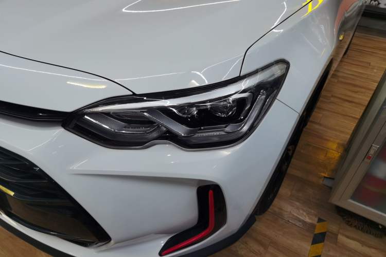 Used Chevrolet Orlando 2019 Redline 530T Automatic Enjoyment Version (5+2 Seating) China VI Left Front Headlight