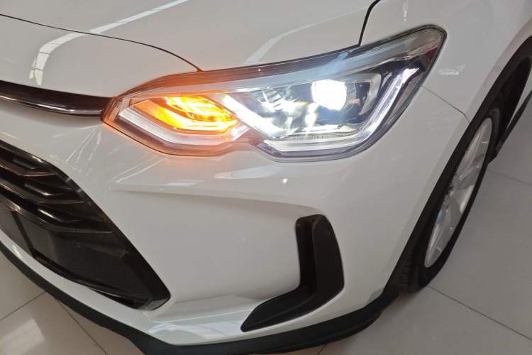 Used Chevrolet Orlando 2019 530T Automatic Luxury Edition (5+2 Seater) – China VI Standard Left Front Headlight