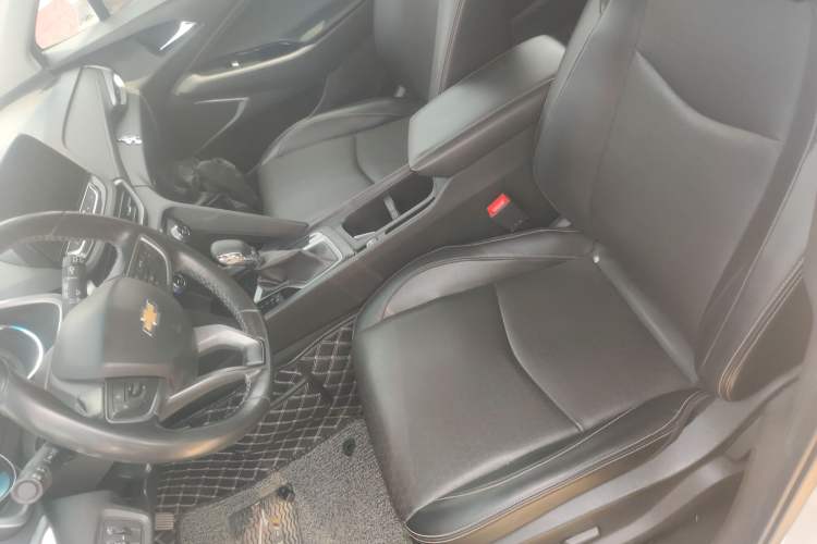 Used Chevrolet Orlando 2019 530T Automatic Mickey Custom Edition (5+2 Seats) – China VI Standard Left Front Seat