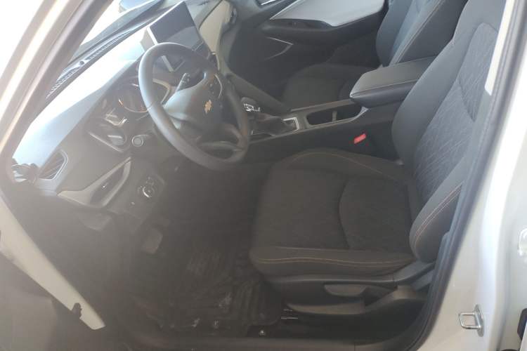 Used Chevrolet Orlando 2019 530T Automatic Luxury Edition (5+2 Seater) – China VI Standard Left Front Seat