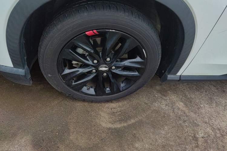 Used Chevrolet Orlando 2019 Redline 530T Automatic Enjoyment Version (5+2 Seating) China VI Left Front Wheel Hub