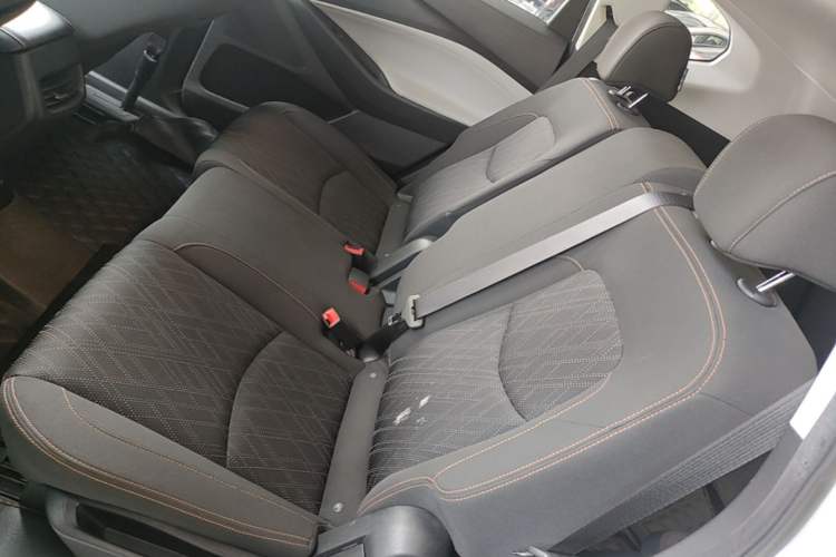 Used Chevrolet Orlando 2019 530T Automatic Luxury Edition (5+2 Seater) – China VI Standard Left Rear Seat