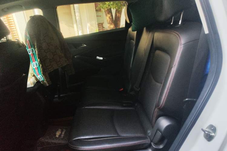 Used Chevrolet Orlando 2019 Redline 530T Automatic Enjoyment Version (5+2 Seating) China VI Left Rear Seat
