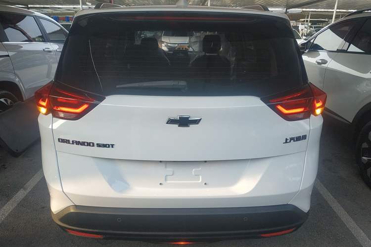 Used Chevrolet Orlando 2019 Redline 530T Automatic Enjoyment Version (5+2 Seating) China VI Rear
