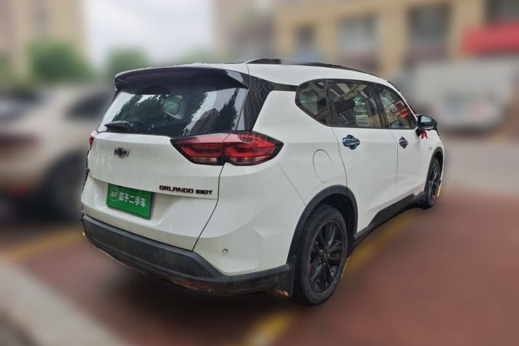 Used Chevrolet Orlando 2019 Redline 530T Automatic Enjoyment Version (5+2 Seating) China VI Rear Right 45 Deg