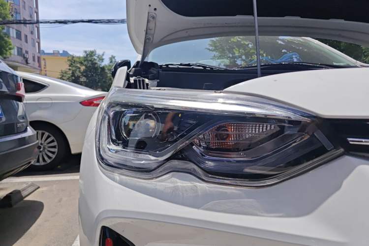 Used Chevrolet Orlando 2019 Redline 530T Automatic Luxury Edition (5-seat model) – China VI Standard Right Front Headlight