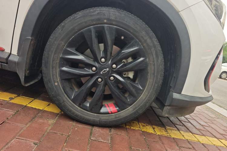 Used Chevrolet Orlando 2019 Redline 530T Automatic Enjoyment Version (5+2 Seating) China VI Right Front Wheel Hub