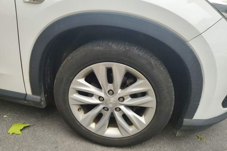 Used Chevrolet Orlando 2019 530T Automatic Luxury Edition (5+2 Seater) – China VI Standard Right Front Wheel Hub