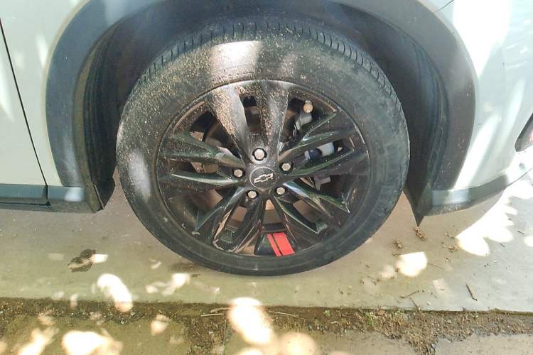 Used Chevrolet Orlando 2019 Redline 530T Automatic Luxury Edition (5-seat model) – China VI Standard Right Front Wheel Hub