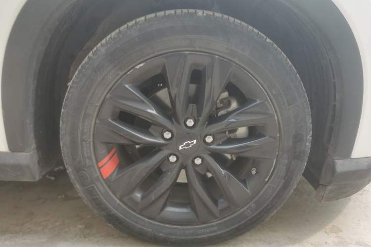 Used Chevrolet Orlando 2019 Redline 530T Automatic Enjoyment Version (5+2 Seating) China VI Right Front Wheel Hub