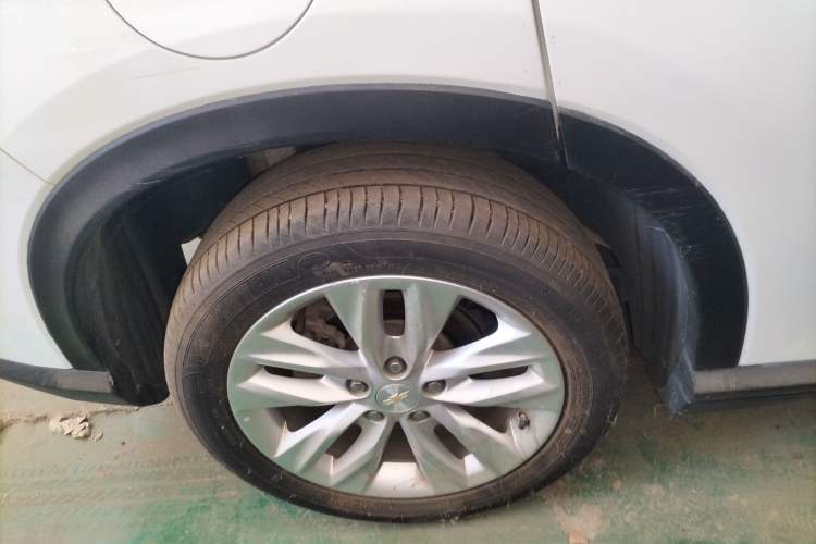 Used Chevrolet Orlando 2019 530T Automatic Luxury Edition (5+2 Seater) – China VI Standard Right Rear Wheel Hub