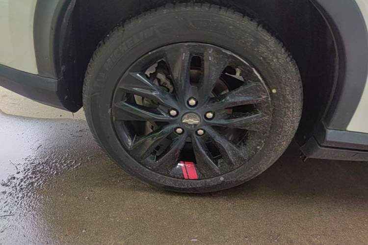 Used Chevrolet Orlando 2019 Redline 530T Automatic Enjoyment Version (5+2 Seating) China VI Right Rear Wheel Hub