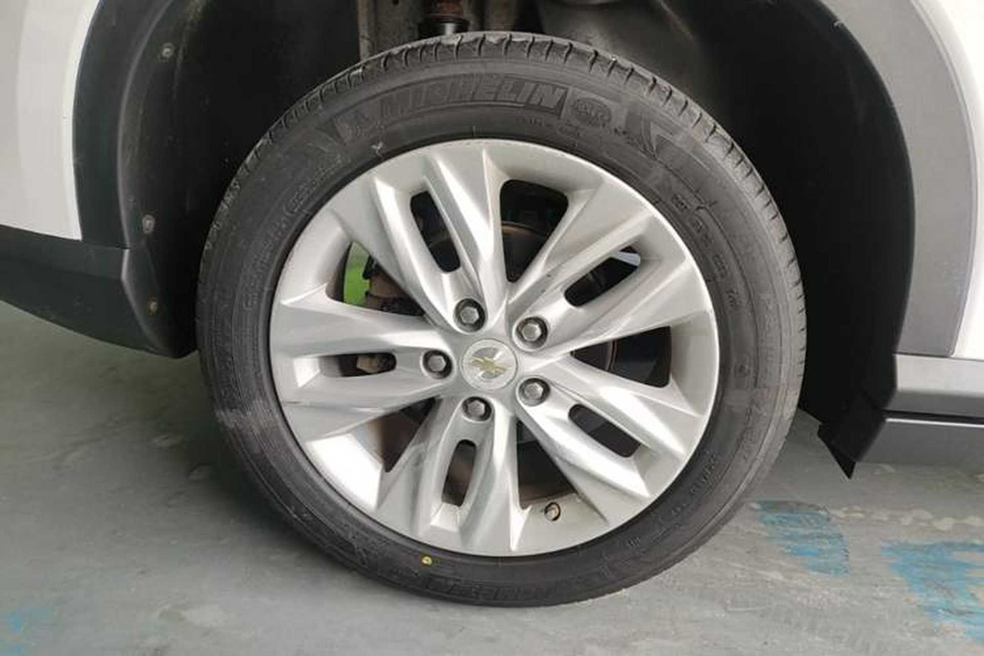 Used Chevrolet Orlando 2019 530T Automatic Luxury Edition (5+2 Seater) – China VI Standard Right Rear Wheel Hub