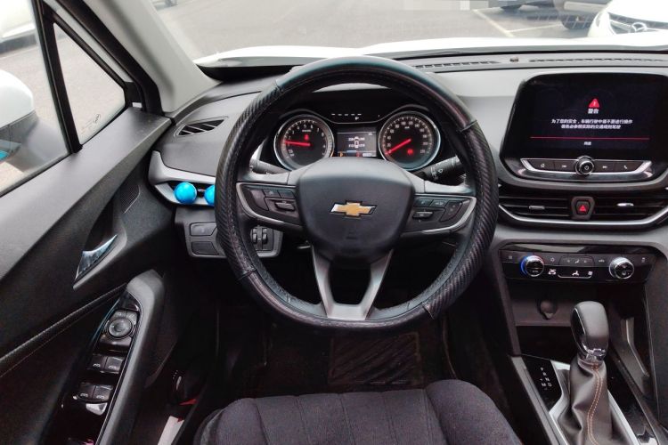 Used Chevrolet Orlando 2019 530T Automatic Mickey Custom Edition (5+2 Seats) – China VI Standard Steering Wheel
