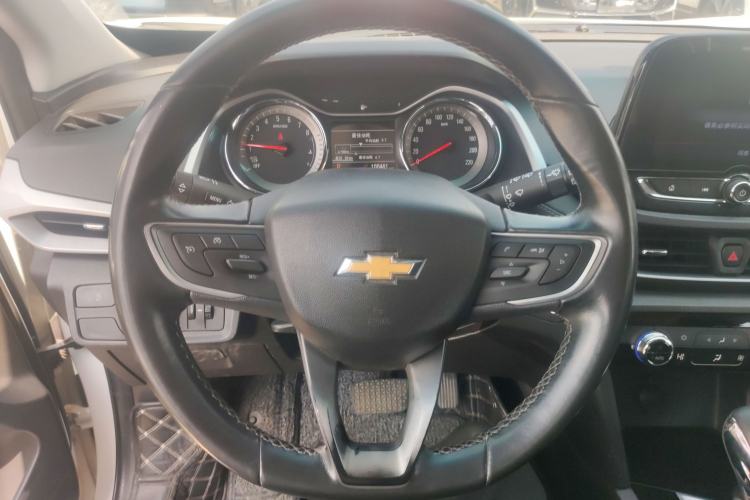 Used Chevrolet Orlando 2019 530T Automatic Mickey Custom Edition (5+2 Seats) – China VI Standard Steering Wheel