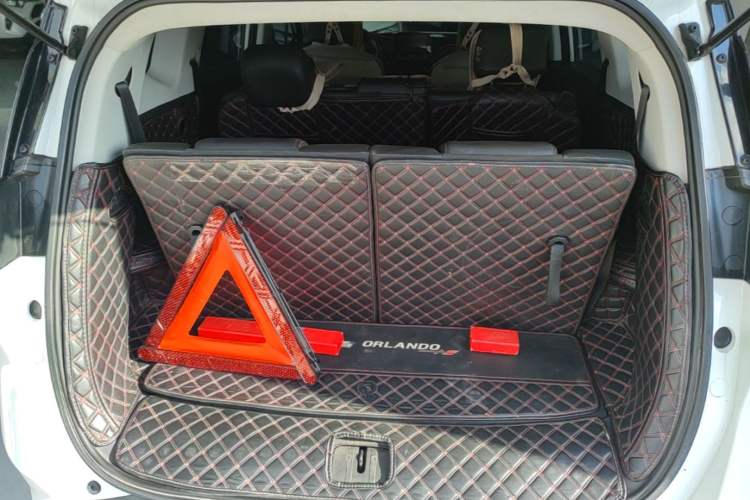 Used Chevrolet Orlando 2019 Redline 530T Automatic Enjoyment Version (5+2 Seating) China VI Trunk