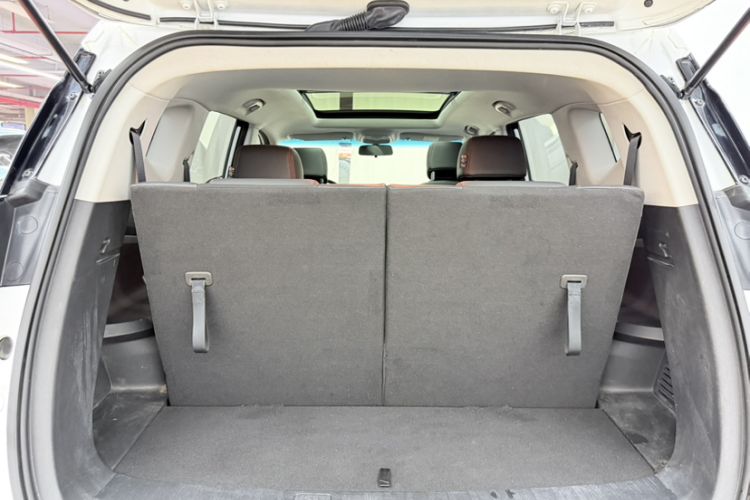 Used Chevrolet Orlando 2019 Redline 530T Automatic Enjoyment Version (5+2 Seating) China VI Trunk