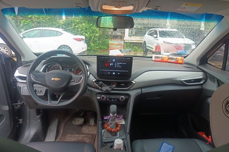 Used Chevrolet Orlando 2020 Mild Hybrid 530T Automatic Enjoyment Edition (5+2 Models) Interior 2
