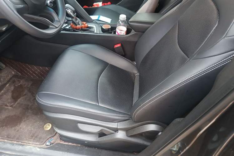 Used Chevrolet Orlando 2020 Mild Hybrid 530T Automatic Enjoyment Edition (5+2 Models) Left Front Seat