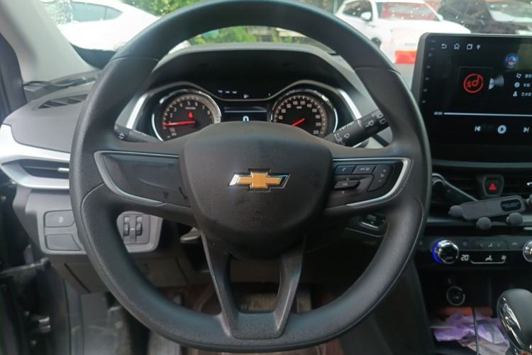 Used Chevrolet Orlando 2020 Mild Hybrid 530T Automatic Enjoyment Edition (5+2 Models) Steering Wheel