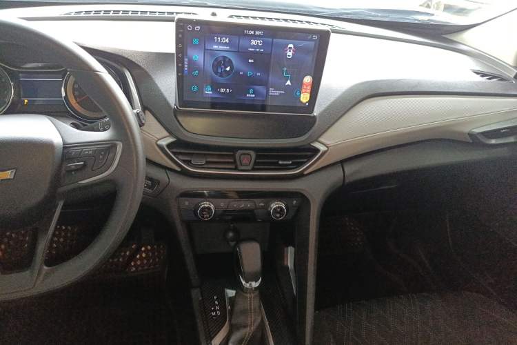 Used Chevrolet Orlando 2020 Mild Hybrid 530T Automatic Enjoyment Edition (5+2 Models) Audio And AC Panel
