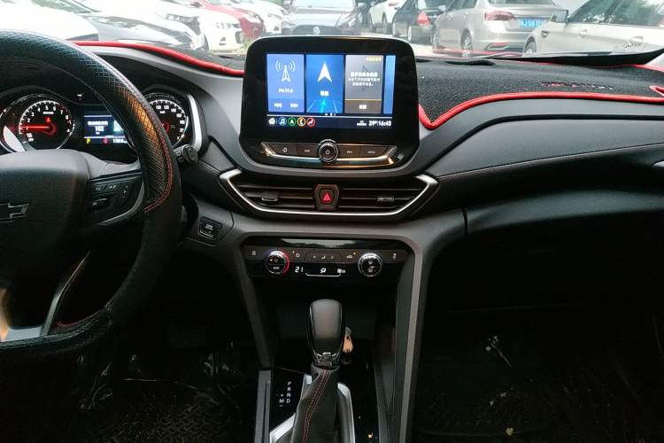 Used Chevrolet Orlando 2020 Light Hybrid Redline 530T Automatic Enjoyment Edition (5+2 Models) Audio And AC Panel