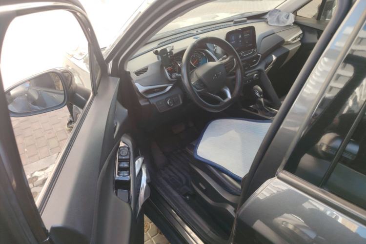 Used Chevrolet Orlando 2020 Light Hybrid Redline 530T Automatic Enjoyment Edition (5+2 Models) Driver Seat