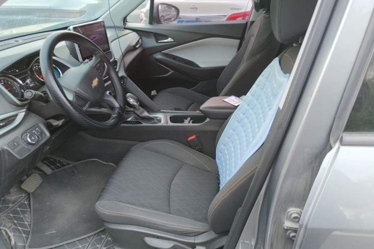 Used Chevrolet Orlando 2020 Mild Hybrid 530T Automatic Enjoyment Edition (5+2 Models) Driver Seat