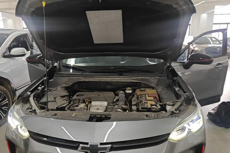 Used Chevrolet Orlando 2020 Light Hybrid Redline 530T Automatic Enjoyment Edition (5+2 Models) Engine Bay