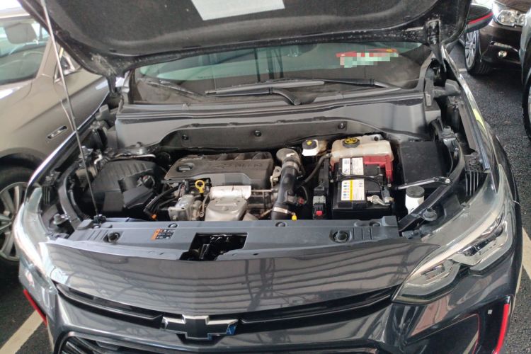 Used Chevrolet Orlando 2020 Light Hybrid Redline 530T Automatic Enjoyment Edition (5+2 Models) Engine Bay