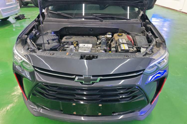 Used Chevrolet Orlando 2020 Light Hybrid Redline 530T Automatic Enjoyment Edition (5+2 Models) Engine Bay