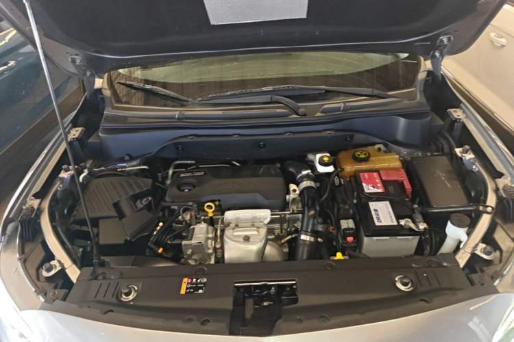 Used Chevrolet Orlando 2020 Light Hybrid Redline 530T Automatic Enjoyment Edition (5+2 Models) Engine Bay