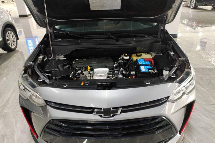 Used Chevrolet Orlando 2020 Light Hybrid Redline 530T Automatic Enjoyment Edition (5+2 Models) Engine Bay