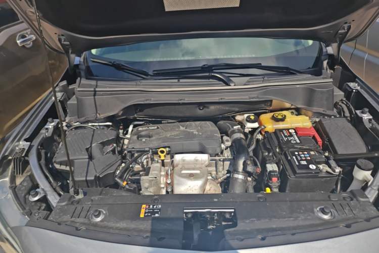 Used Chevrolet Orlando 2020 Light Hybrid Redline 530T Automatic Enjoyment Edition (5+2 Models) Engine Bay
