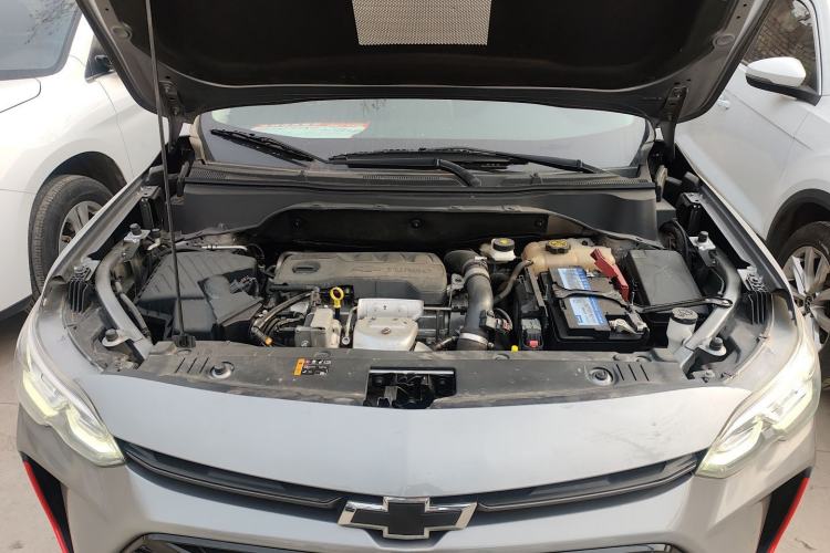 Used Chevrolet Orlando 2020 Light Hybrid Redline 530T Automatic Enjoyment Edition (5+2 Models) Engine Bay