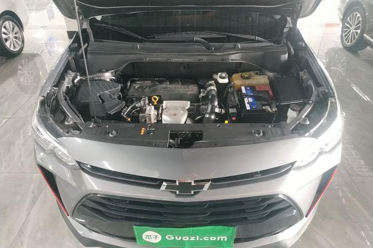 Used Chevrolet Orlando 2020 Light Hybrid Redline 530T Automatic Enjoyment Edition (5+2 Models) Engine Bay